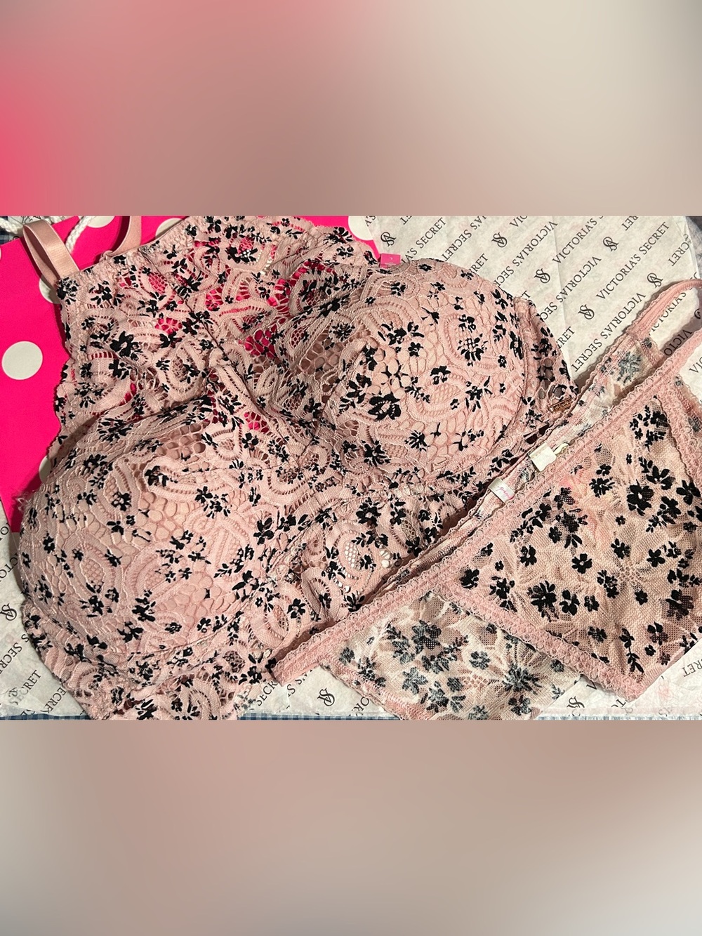Victoria's Secret Hi neck Pink Lace Bra & Panty Set